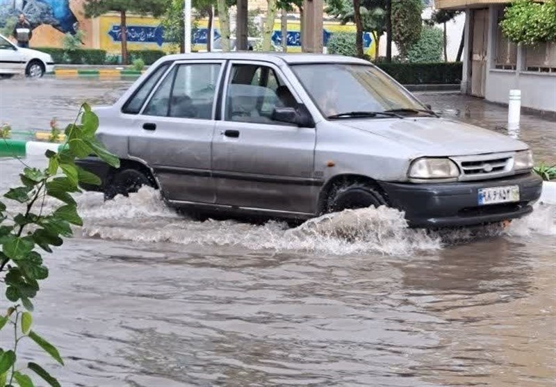 سیلاب در روستاهای کلات/ جاده 4 روستا مسدود شد