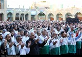 Иранцы молятся за здоровье своего президента