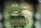 خادم رضا(ع) در آغوش شمس الشموس