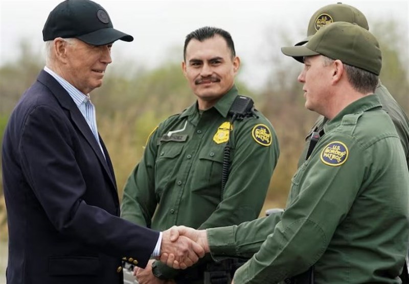 Biden Reaches Out to Republican Leaders for Support of Border Bill