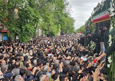 وداع غم‌انگیز با &quot;رئیس جمهور عزیز&quot;/ آذری‌ها سنگ‌تمام گذاشتند