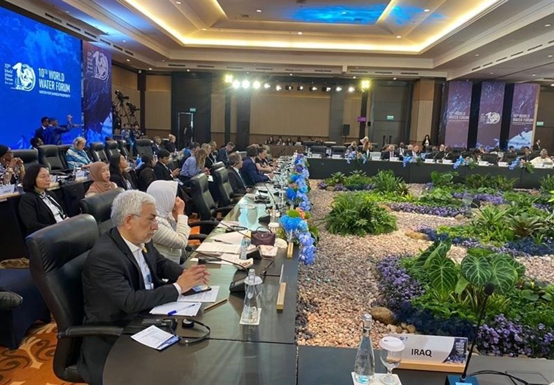 قادة الدول یعزون نائب وزیر الطاقة الإیرانی خلال اجتماع المنتدى العالمی العاشر للمیاه