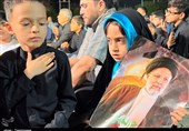 سوگواری کودکان یزد در فراغ آیت‌الله شهید رئیسی