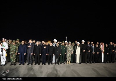 ورود پیکر شهیدحسین امیرعبداللهیان به فرودگاه شهید هاشمی‌نژاد مشهد