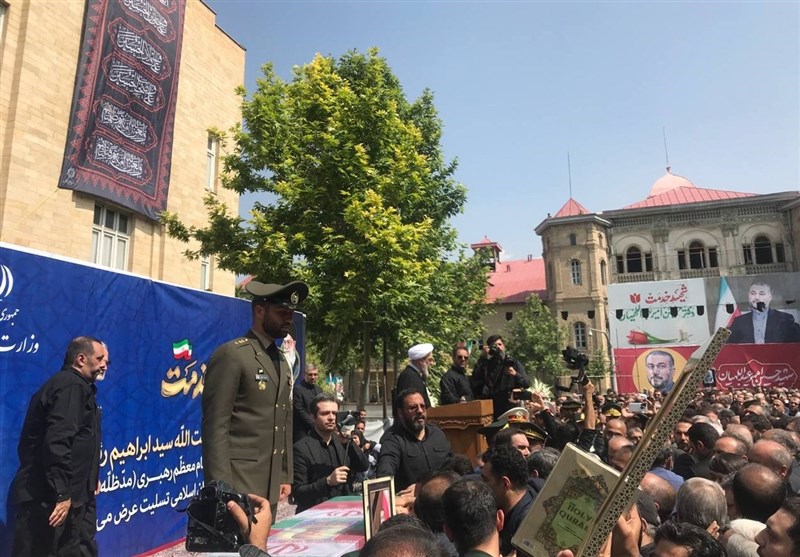 انطلاق مراسم تشییع جثمان أمیر عبد اللهیان من مبنى الخارجیة فی طهران