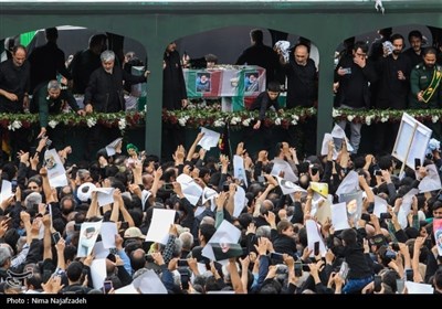 Церемония похорон погибших в результате крушения вертолета Pаиси - Мешхед