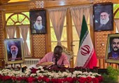 حضور مردم هرات برای پاسداشت از شهید رئیسی در نمایندگی ایران