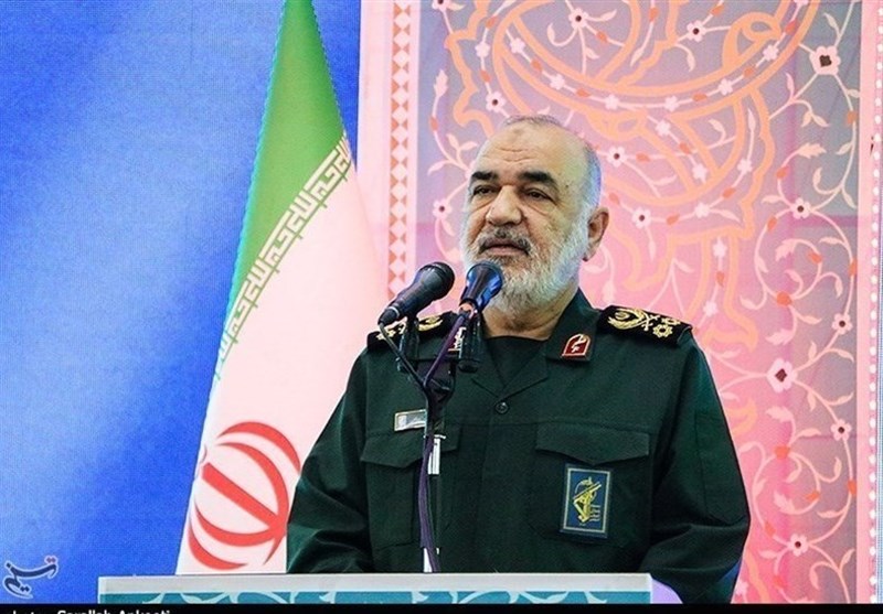 IRGC Commander Praises Late President Raisi’s Bravery in True Promise Operation