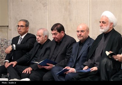 مراسم تأبين الرئيس الإيراني ورفاقه الشهداء بحضور الإمام الخامنئي