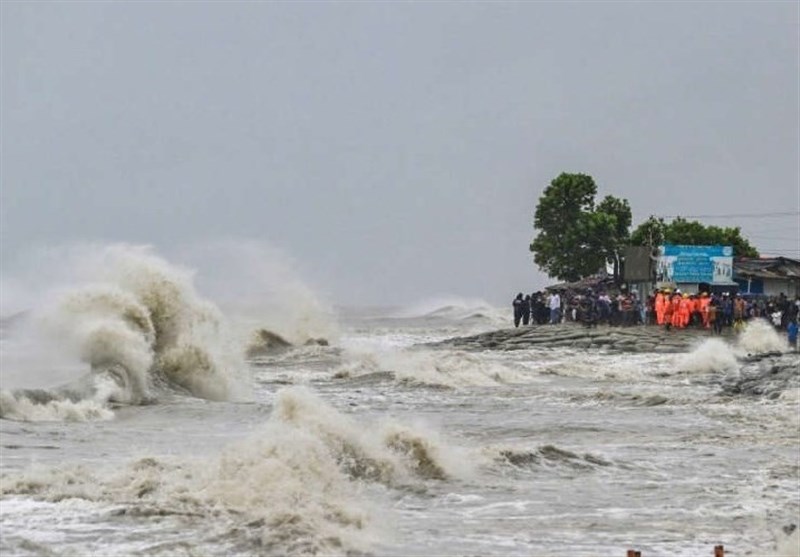 Several Feared Trapped As Quarry Collapse in Cyclone-Hit India Kills 10