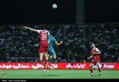 دیدار تیم های فوتبال شمس آذر قزوین و پرسپولیس
