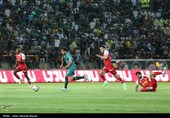 دیدار تیم های فوتبال شمس آذر قزوین و پرسپولیس