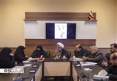 دیدار اعضای شورای عالی انقلاب فرهنگی با همسر شهید رئیسی