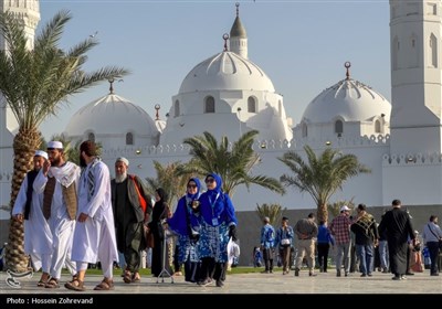 Pilgrims Flock to Quba Mosque in Medina
