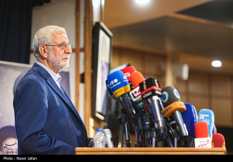 دهمرده: حزب و گروه بنده ملت عزیز ایران هستند
