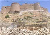 دیوار 1000 ساله دوازده برجی خرم‌آباد احیا می‌شود