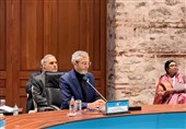 حضور علی باقری در نشست فوق العاده شورای وزیران دی 8