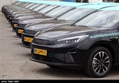 ورود 1000 دستگاه تاکسی برقی به ناوگان حمل و نقل عمومی شهر تهران