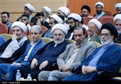 اجتماع علما و روحانیون استان زنجان به مناسب بزرگداشت شهدای خدمت