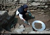 Archaeologists Discover Ancient Objects in Iran’s Hamedan