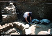 کاوش باستان شناسی در خیابان باباطاهر همدان
