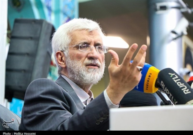 جلیلی: ملت ایران 8 سال رنج کشیدند