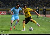 دیدار تیم های فوتبال سپاهان و گل گهر