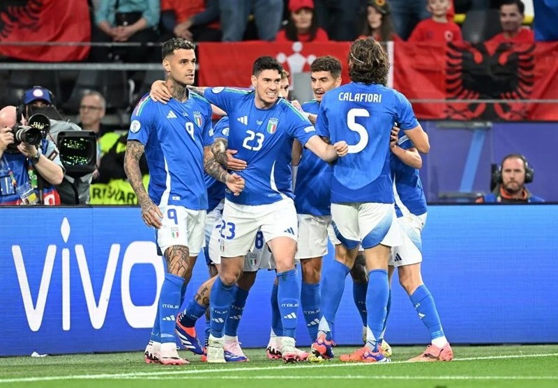 ایتالیا شوک زودهنگام آلبانی را جواب داد و نیمه اول را برد