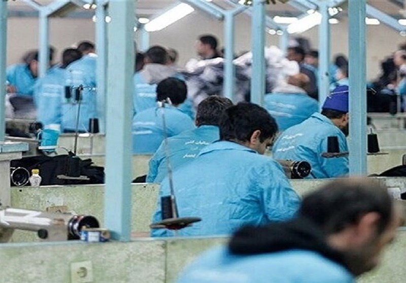 رئیس سازمان زندان‌ها: 42000 زندانی شاغل داریم