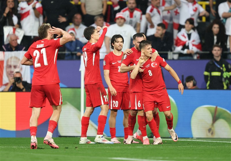 ترکیه نیمه اول را از اتریش برد