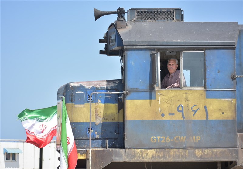 افتتاح راه‌آهن رشت ـ کاسپین