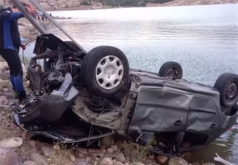 سقوط سراتو به رودخانه در توسکستان/ عملیات 4 ساعته برای امدادرسانی به سرنشینان