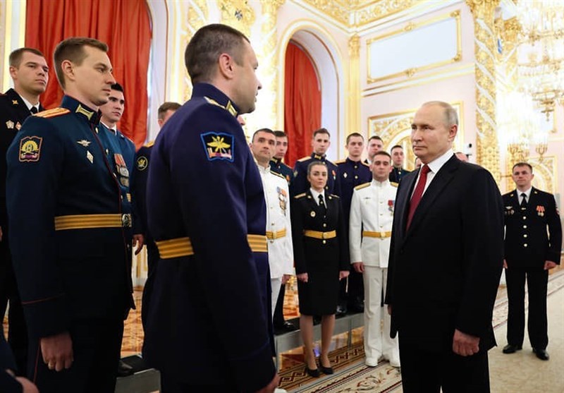 تاکید پوتین بر توسعه بیشتر نیروهای سه‌گانه هسته‌ای روسیه