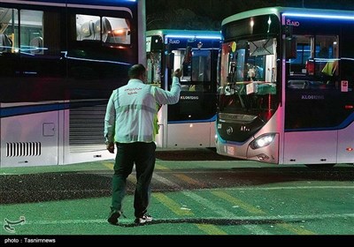 حمل و نقل درون شهری خدمت در گرمای بالای 40درجه - مکه