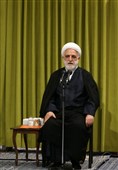 Ayatollah Khamenei, Iranian Judiciary Officials Meet in Tehran