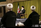 Ayatollah Khamenei, Iranian Judiciary Officials Meet in Tehran