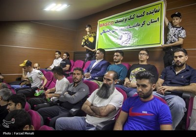 اجتماع ورزشکاران حامی محمدباقر قالیباف در کرمانشاه