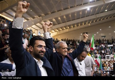 سفر انتخاباتی مسعود پزشکیان به فارس