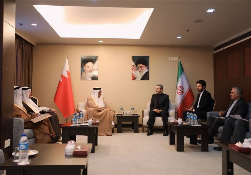 Iran, Bahrain Move to Restore Ties