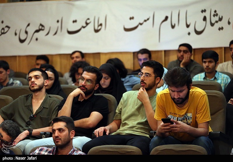 سخنرانی انتخاباتی مصطفی پورمحمدی در دانشگاه تهران- عکس خبری  ...