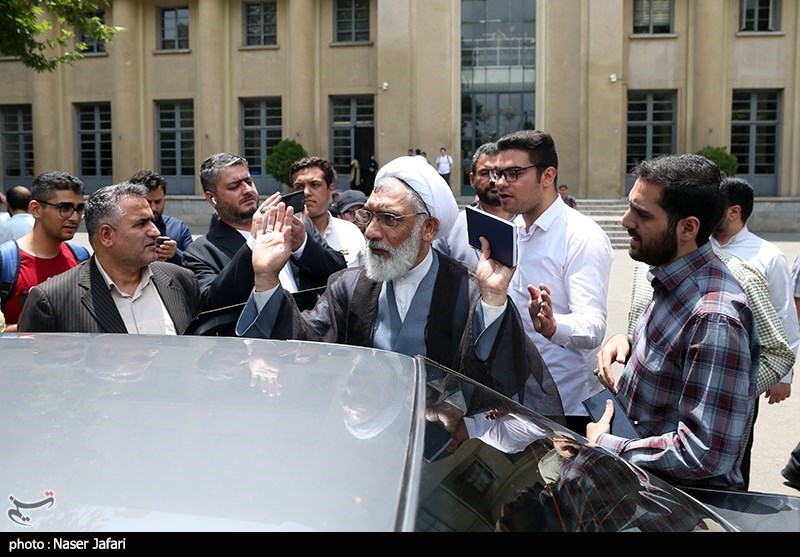 سخنرانی انتخاباتی مصطفی پورمحمدی در دانشگاه تهران- عکس خبری  ...