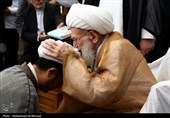 مراسم عمامه گذاری همزمان با عید غدیر