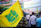 برپایی شادیانه عید غدیر درمحلات کاشان/همه پای کار آمدند