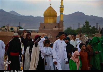 آیین بازسازی واقعه غدیر در ده زیار کرمان