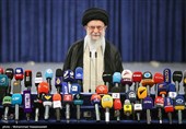 الإمام الخامنئي يدلي بصوته في الانتخابات الرئاسية الإيرانية