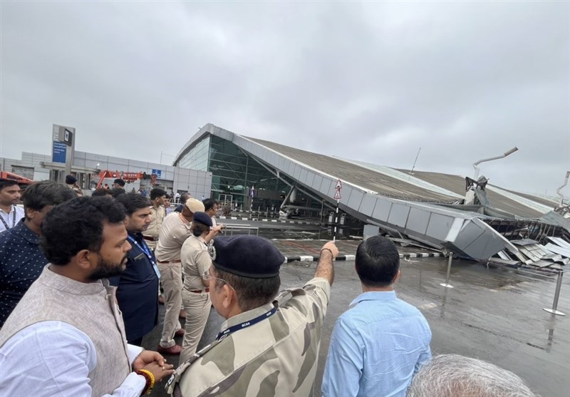 Delhi Airport Roof Collapse Kills One