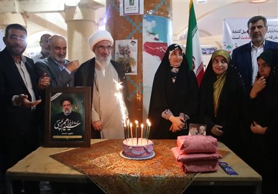 برپایی جشن بلوغ سیاسی رای اولی های بوشهری