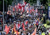 اعتراضات علیه حزب افراطی در آلمان به خشونت کشیده شد