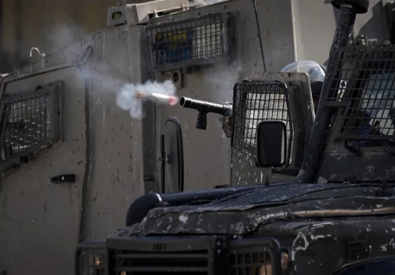 Israeli Forces Fire Tear Gas at Homes During Overnight Raids in West Bank