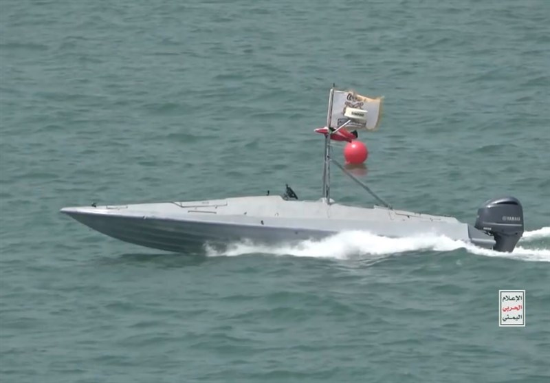Yemen Ordusu İnsansız Deniz Aracını tanıttı